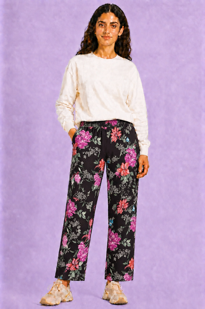 Black Bouquet - Trackpant